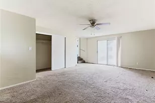 10127 Foothill Blvd, Sylmar, CA 91342 - Photo 19