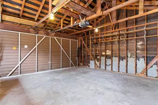 10127 Foothill Blvd, Sylmar, CA 91342 - Photo 17