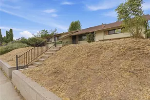 10127 Foothill Blvd, Sylmar, CA 91342 - Photo 33