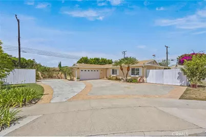 8501 Orinda Circle, Huntington Beach, CA 92647 - Photo 3