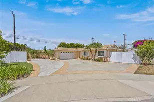 8501 Orinda Cir, Huntington Beach, CA 92647 - Photo 3