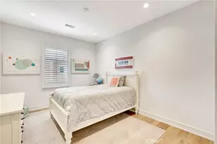 100 Della, Irvine, CA 92602 - Photo 19