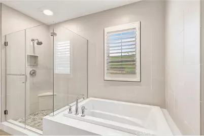 100 Della, Irvine, CA 92602 - Photo 15