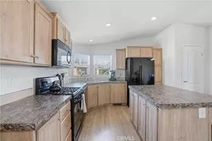 4401 Hughes Ln, Bakersfield, CA 93304 - Photo 5