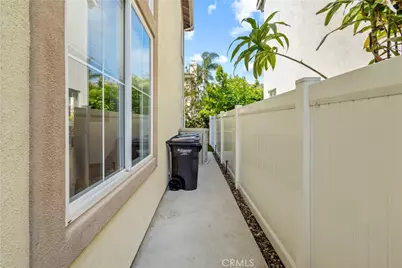 18641 Park Meadow, Huntington Beach, CA 92648 - Photo 27