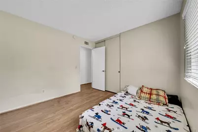 2111 Whitestone Drive, Riverside, CA 92506 - Photo 19