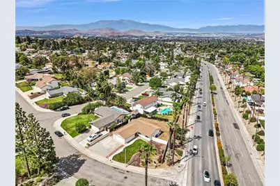 2111 Whitestone Drive, Riverside, CA 92506 - Photo 41