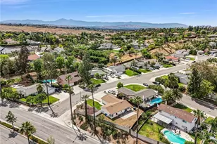 2111 Whitestone Dr, Riverside, CA 92506 - Photo 35