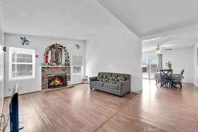 2111 Whitestone Drive, Riverside, CA 92506 - Photo 7