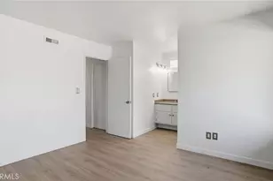 913 Woodlake Dr, Cardiff by the Sea, CA 92007 - Photo 25