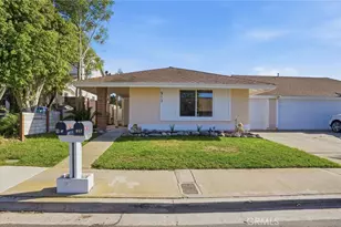 913 Woodlake Dr, Cardiff by the Sea, CA 92007 - Photo 1