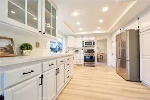 24961 Ravenswood, Lake Forest, CA 92630 - Photo 7