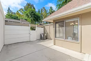 22125 Caminito Vino, Laguna Hills, CA 92653 - Photo 5