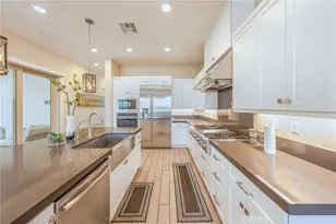 174 Scale, Irvine, CA 92618 - Photo 3