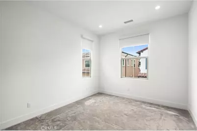 122 Glydon, Irvine, CA 92618 - Photo 27