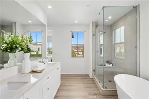 122 Glydon, Irvine, CA 92618 - Photo 25