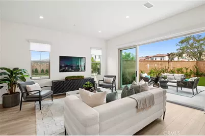 122 Glydon, Irvine, CA 92618 - Photo 9