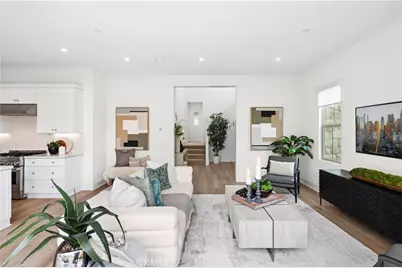 122 Glydon, Irvine, CA 92618 - Photo 5