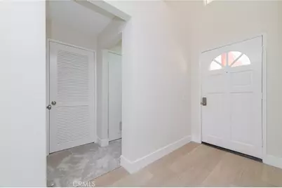46 Villa Point, Newport Beach, CA 92660 - Photo 7