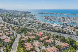 46 Villa Point, Newport Beach, CA 92660 - Photo 3