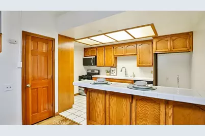 17200 Newhope, Fountain Valley, CA 92708 - Photo 5