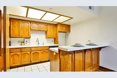 17200 Newhope, Fountain Valley, CA 92708 - Photo 7