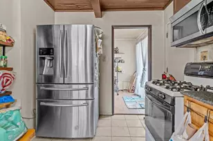 13079 Daventry St, Pacoima, CA 91331 - Photo 9