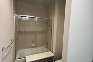 655 Hope, Los Angeles, CA 90017 - Photo 5