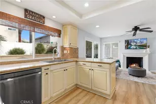 31981 Lazy Glen Ln, Trabuco Canyon, CA 92679 - Photo 9
