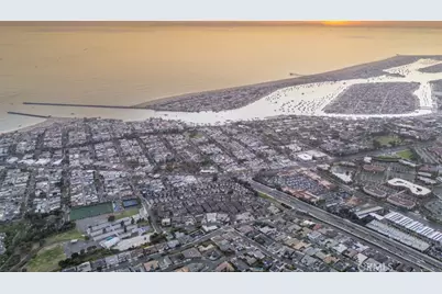 707 Begonia Avenue, Corona del Mar, CA 92625 - Photo 21