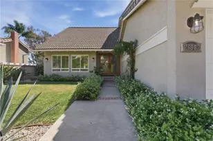 26982 Safiro, Mission Viejo, CA 92691 - Photo 3