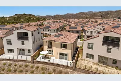 246 Canterbury, Irvine, CA 92618 - Photo 55