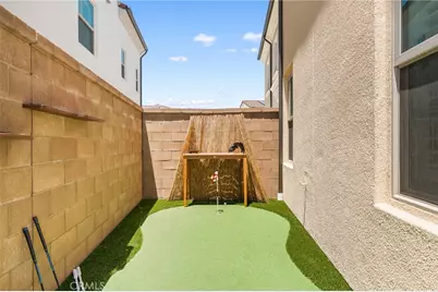 246 Canterbury, Irvine, CA 92618 - Photo 49