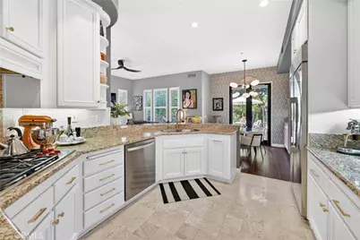 2531 Aquasanta, Tustin, CA 92782 - Photo 9