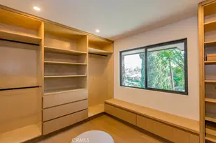 24245 Hatteras, Woodland Hills, CA 91367 - Photo 35