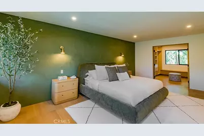 24245 Hatteras, Woodland Hills, CA 91367 - Photo 33