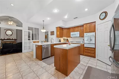 14282 Rock Place, Riverside, CA 92503 - Photo 11