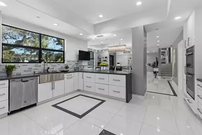 3060 Hollywell, Glendale, CA 91206 - Photo 9