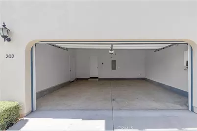 202 Cultivate, Irvine, CA 92618 - Photo 25