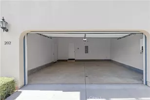 202 Cultivate, Irvine, CA 92618 - Photo 25