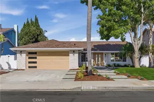 20682 Queens Park Ln, Huntington Beach, CA 92646 - Photo 1