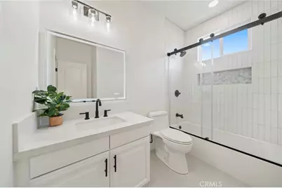 634 Meyer #D, Redondo Beach, CA 90278 - Photo 13