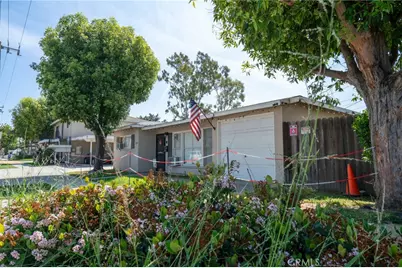 10861 Walnut Street, Los Alamitos, CA 90720 - Photo 3