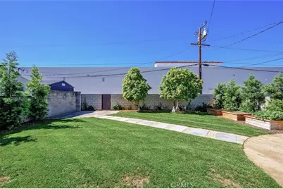 246 S Bush, Orange, CA 92868 - Photo 27