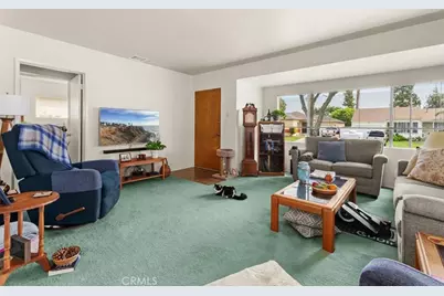 5049 Fidler Avenue, Lakewood, CA 90712 - Photo 3