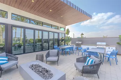 2190 Skylar, Tustin, CA 92782 - Photo 47