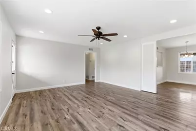 186 Buoy, Costa Mesa, CA 92627 - Photo 5