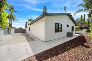 25981 Cordillera Dr, Mission Viejo, CA 92691 - Photo 23