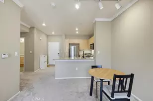 2448 Watermarke, Irvine, CA 92612 - Photo 7