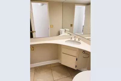 117 E Yale, Irvine, CA 92604 - Photo 11
